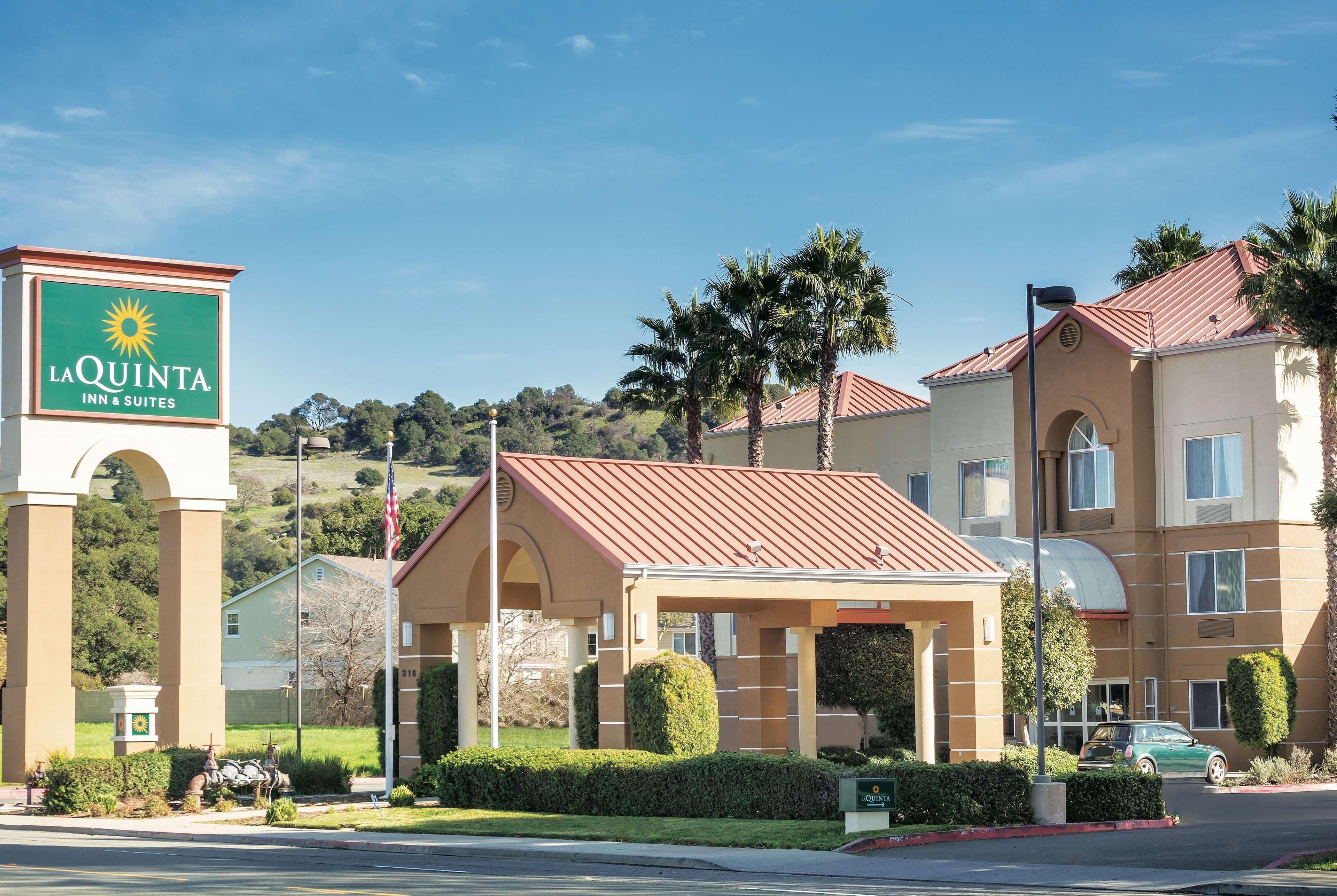 La Quinta By Wyndham Fairfield - Napa Valley Buitenkant foto